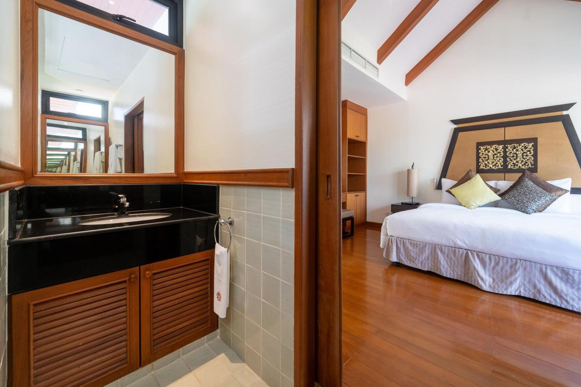 Angsana Laguna-3 Bedroom Pool Villa