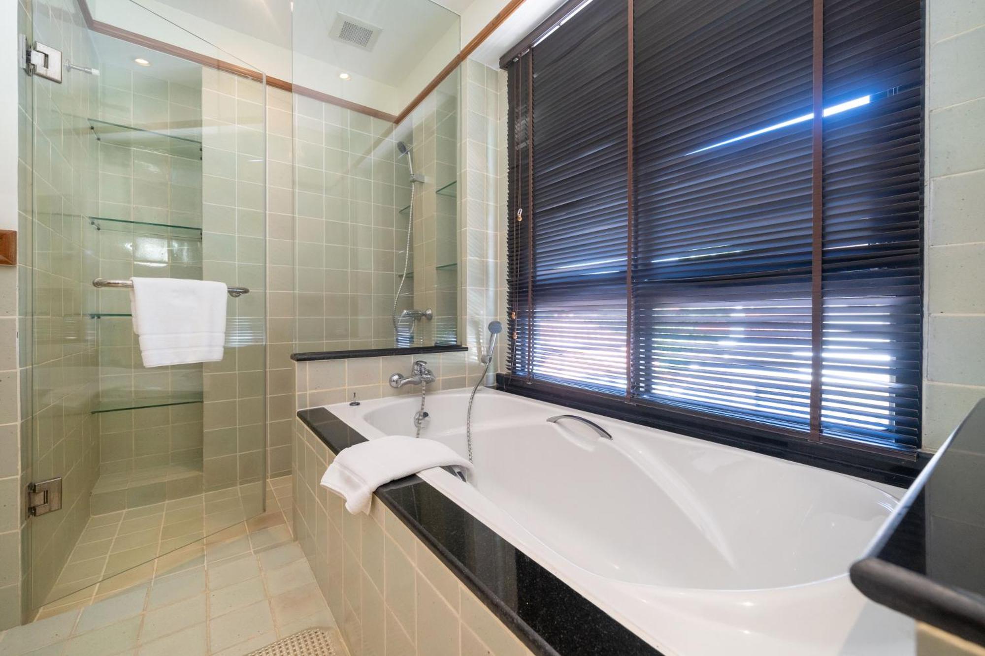 Angsana Laguna-3 Bedroom Pool Phuket